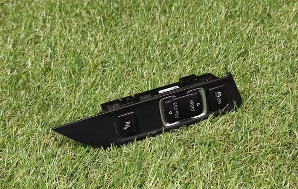 Traction control (ASR) switch