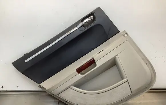Chrysler 300 - 300C Rear door card panel trim 0918330 0UU071D1AG