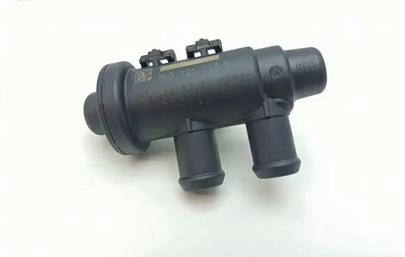 Thermostat/thermostat housing