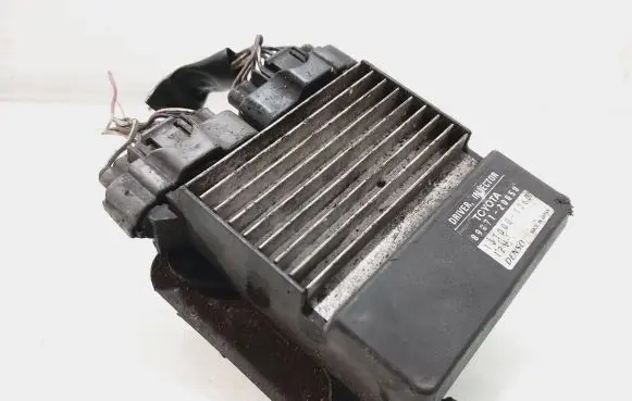 Toyota Avensis T250 Fuel injection control unit/module 8987120050 1310001260