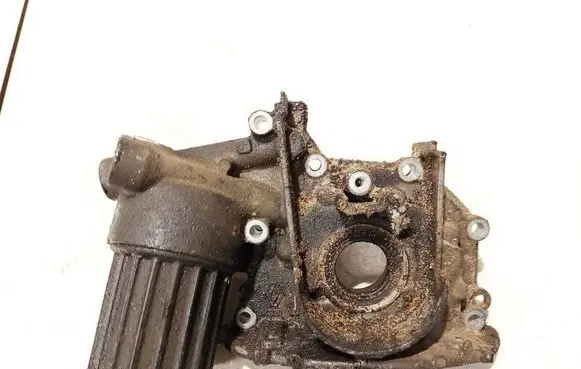 Renault Clio II Oil pump 145530