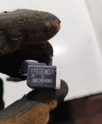 Peugeot 5008 Airbag deployment crash/impact sensor 9663904980