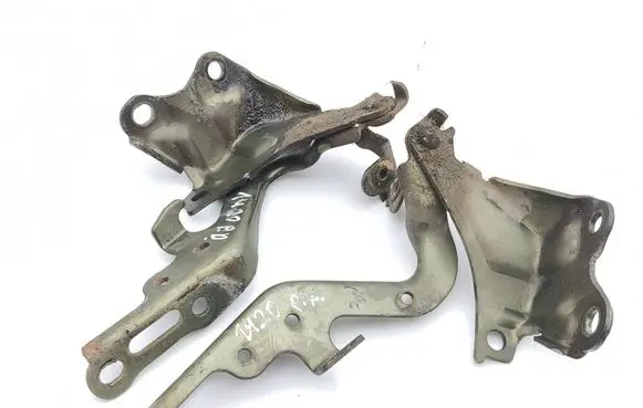 Lexus IS 220D-250-350 Engine bonnet/hood hinges 
