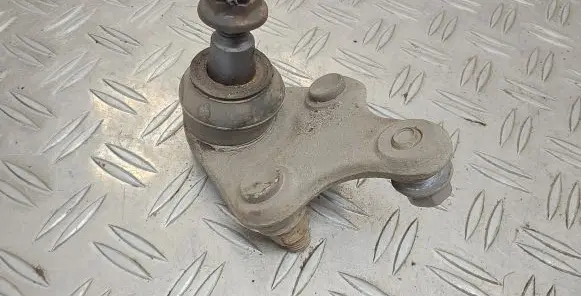Toyota RAV 4 (XA40) Front ball joint 