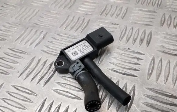 Audi A6 S6 C7 4G Exhaust gas pressure sensor 0281006083 059906051C