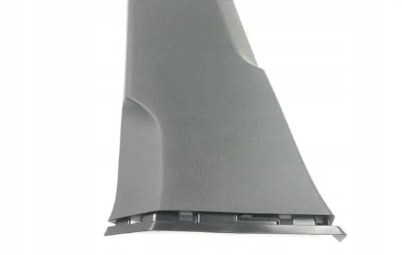 Skoda Kamiq (B) pillar trim (bottom) 657867281