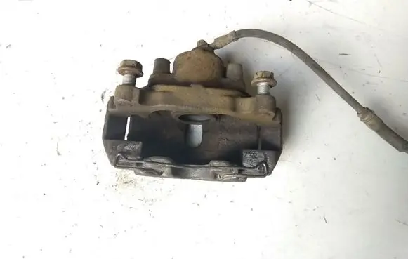 Volkswagen Golf V Front brake caliper