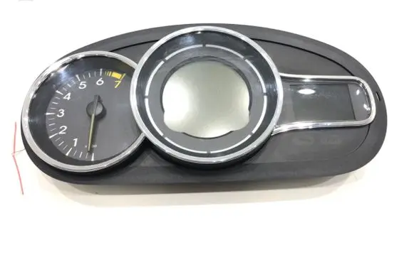 Speedometer (instrument cluster)