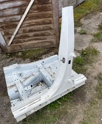 Mercedes-Benz GLE W167 Pillar (middle) 
