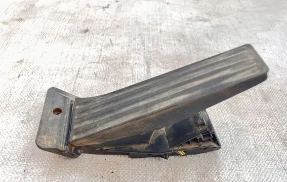 BMW 5 F10 F11 Accelerator throttle pedal 6789998