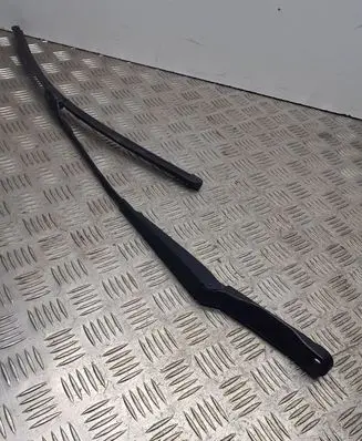 Opel Meriva B Windshield/front glass wiper blade 
