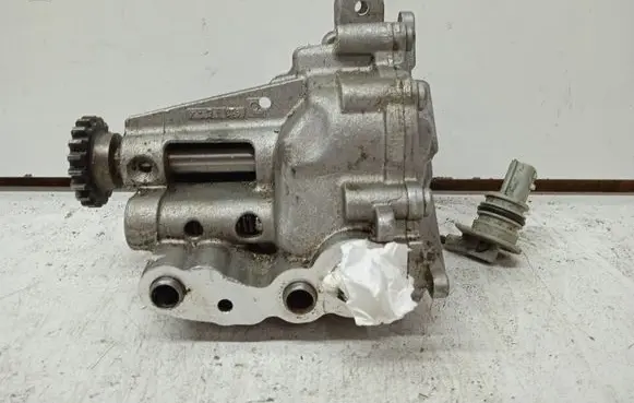 Nissan Qashqai Oil pump 2821800600 150007372R
