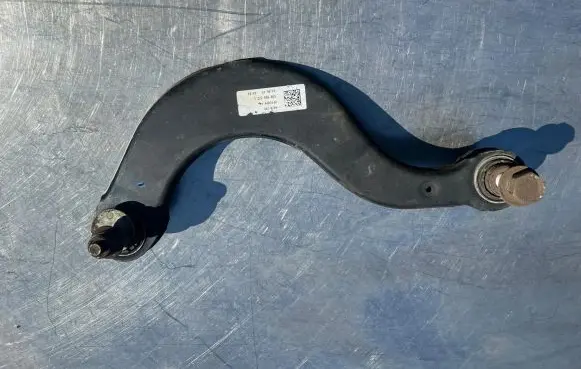 Volkswagen Golf VII Rear control arm 5Q0505351B