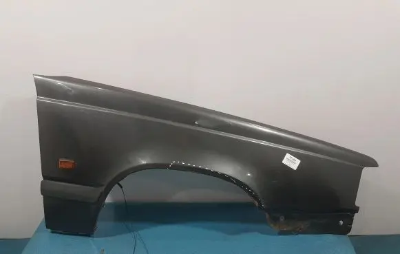 Volvo 850 Fender 214-21