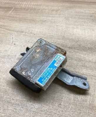 Toyota Land Cruiser (HDJ90) Other control units/modules 8954060100