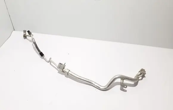 BMW 5 G30 G31 G38 Air conditioning (A/C) pipe/hose 9893010