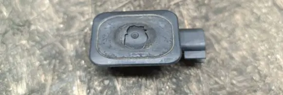 Jaguar XF X250 Tailgate opening switch 1L2T14K147AA