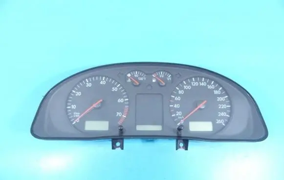 Volkswagen PASSAT B5.5 Speedometer (instrument cluster) 3B1919880A IMPRK1086974