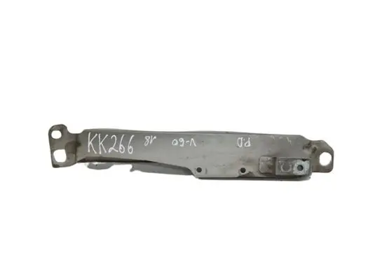 Volvo V60 Fender mounting bracket 31468234