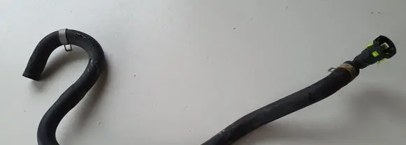 Nissan Pulsar Vacuum line/pipe/hose 010714