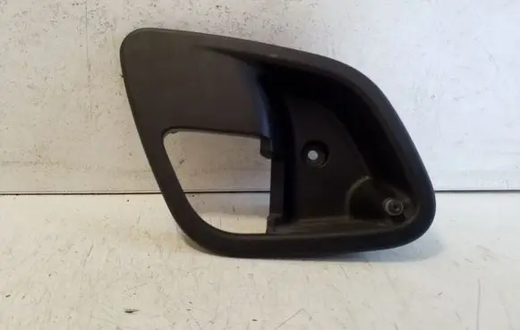 Iveco Daily 6th gen Other front door trim element 