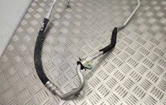 Air conditioning (A/C) pipe/hose