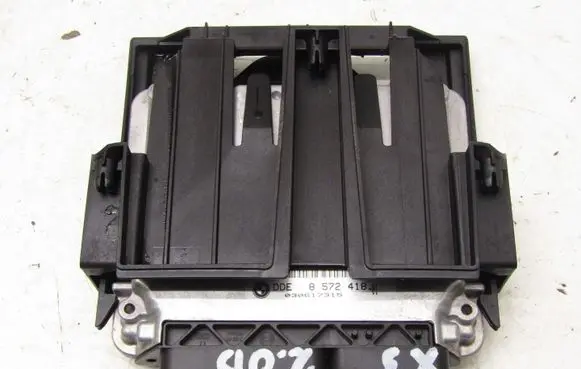 BMW X3 F25 Engine control unit/module ECU 8572418