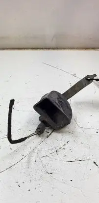 BMW 7 E65 E66 Horn signal 6968442