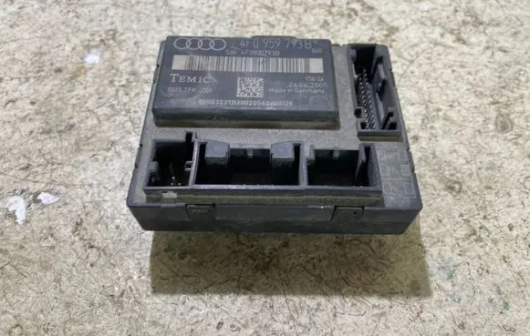 Audi A6 S6 C6 4F Door control unit/module 4F0959793B 26042005 4F0910793B