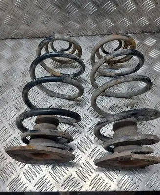 Opel Astra H Rear coil spring