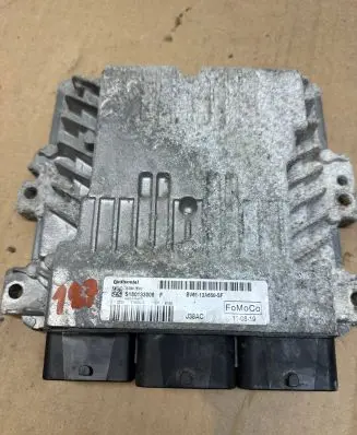 Ford Focus Engine control unit/module ECU S180133006F BV6112A650SF