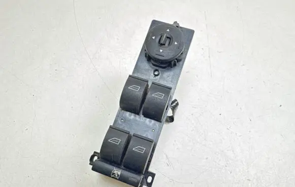 Ford Focus Electric window control switch 3M5T14A132AF 03168104