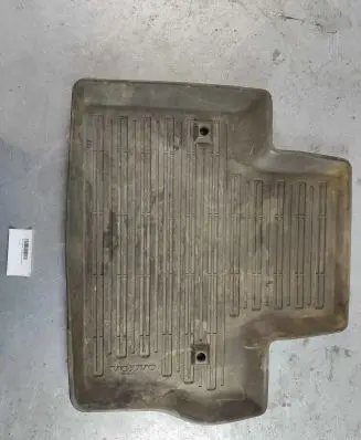 Volvo V70 Rear floor mat 30734679