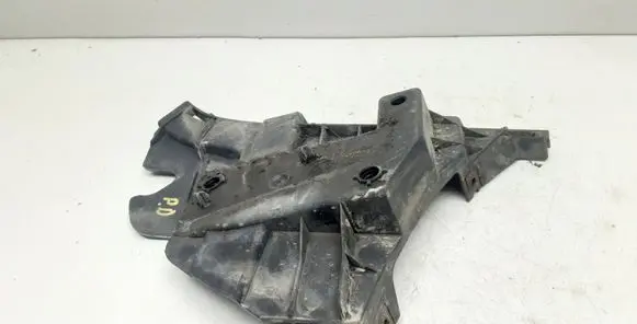 Volvo S80 Front bumper mounting bracket 31455313