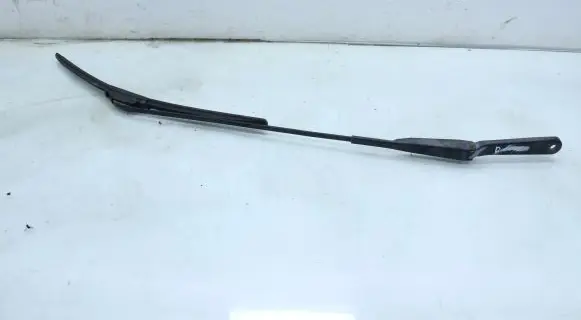 Opel Vivaro Windshield/front glass wiper blade 