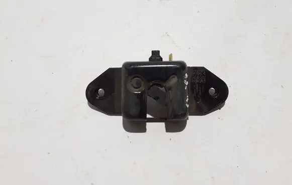 Chevrolet Silverado Loading door lock 85530791