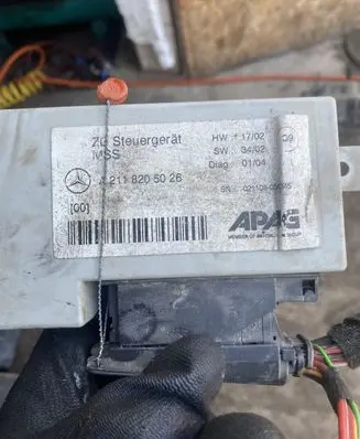 Mercedes-Benz E W211 Other control units/modules A2118205026