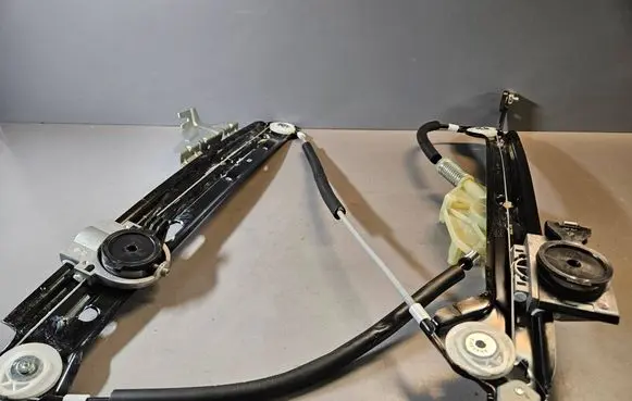 BMW 5 GT F07 Rear window lifting mechanism without motor 7197923 51357197923