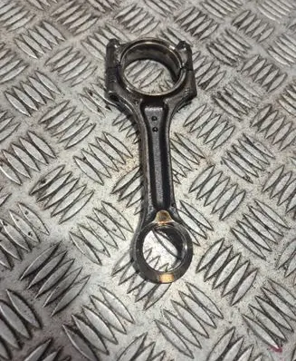 Volvo XC60 Connecting rod/conrod 31375187