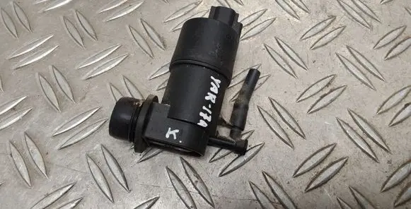 Toyota Yaris Windscreen/windshield washer pump 853300F020
