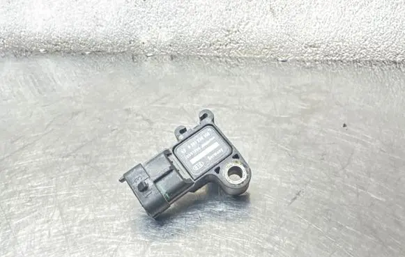 Opel Corsa C Air pressure sensor 12591290 0261230146 1008202A17