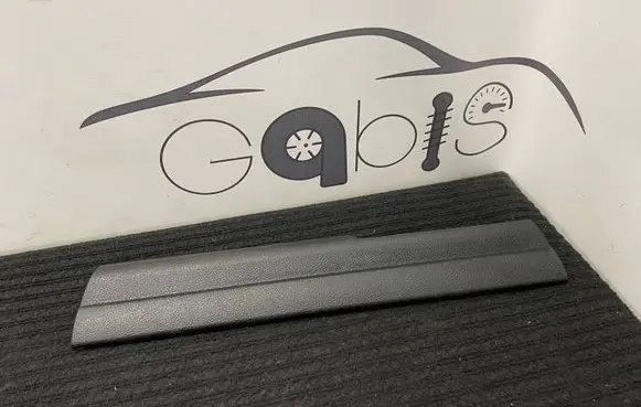 BMW X4 F26 Front sill trim cover 9175047