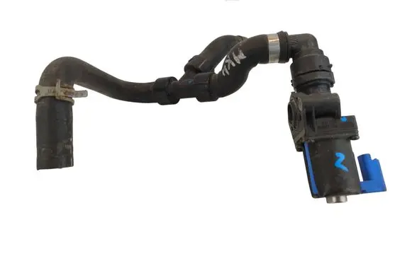 Ford Kuga II Coolant heater control valve BM5G8C605DBCAREWAY
