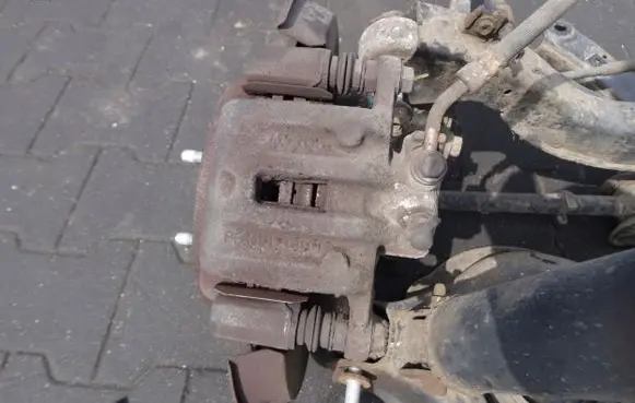 Opel Antara Rear brake caliper