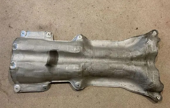 BMW M5 F90 Exhaust heat shield 8060077