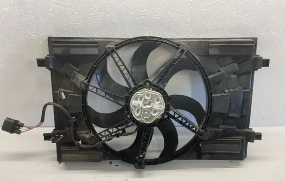 Audi A3 S3 8V Electric radiator cooling fan 5Q0121203AA 5Q0121205S 5Q0121207AG