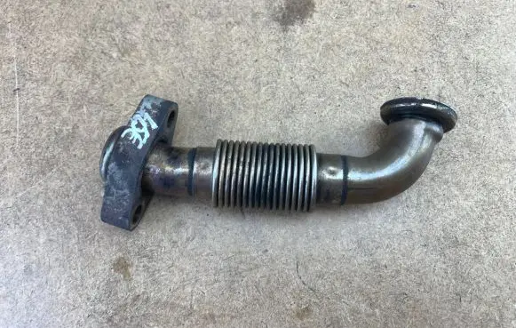 BMW 5 E39 EGR valve line/pipe/hose 11712463463 11712249934 11712249422