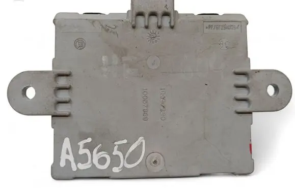 Volvo XC70 Door control unit/module 31343028AC