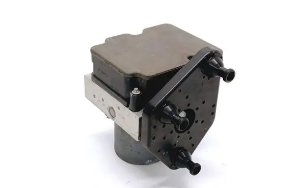 Mercedes-Benz Sprinter W907 W910 ABS Pump A9079000106