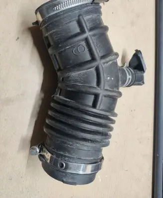 Chevrolet Captiva Air intake hose/pipe